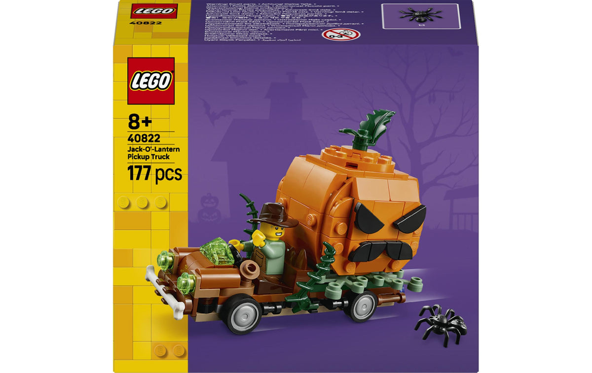 Pickup mit Halloweenkürbis